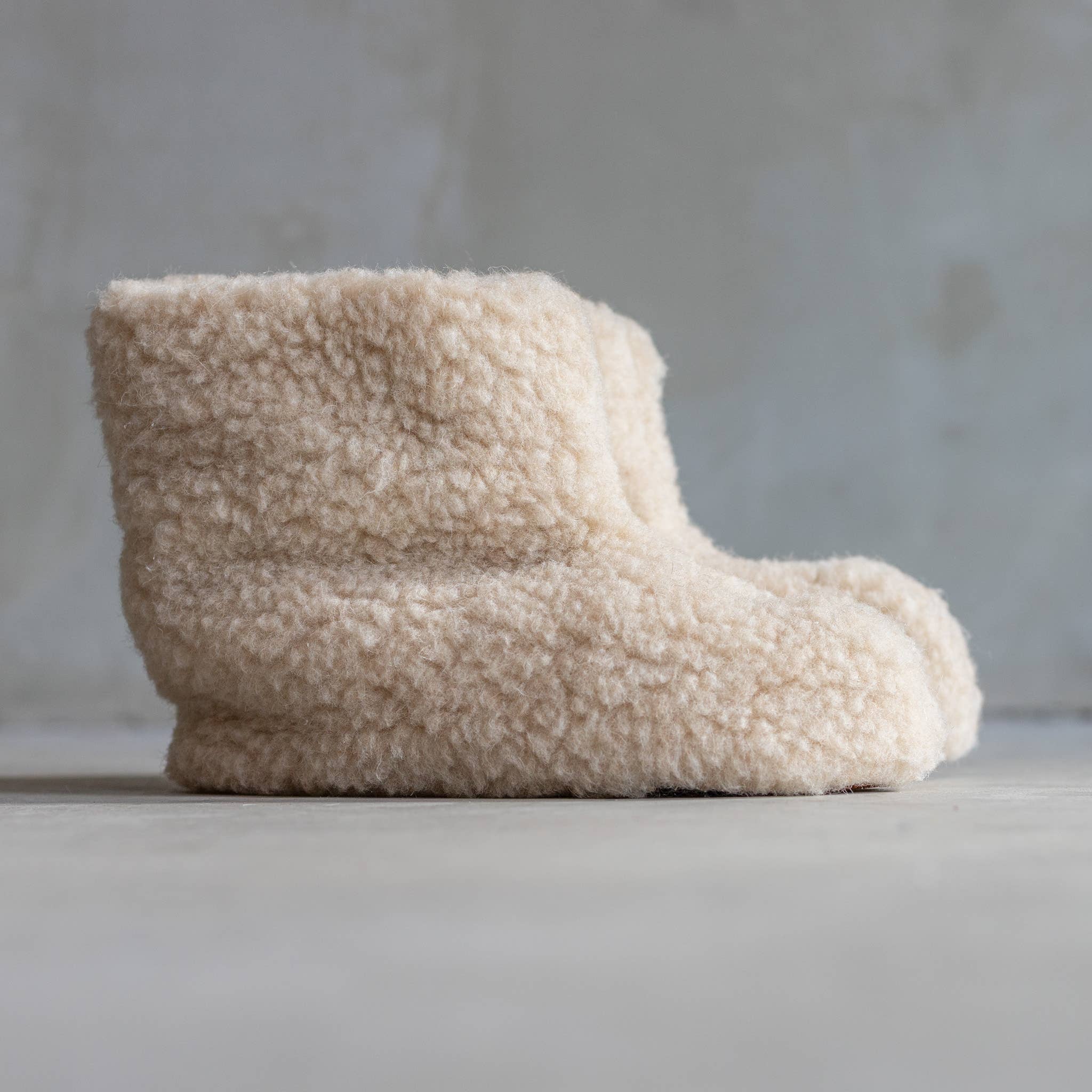Sami Wool Slipper | Natural & Breathable | 3 Styles | 35-46: Beige / 39/40
