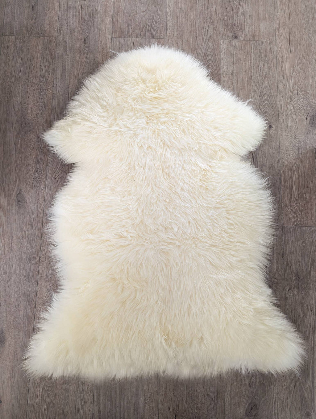 Natural Single Sheepskin Rugs British Skins S/M/L/XL  : Medium 90cm