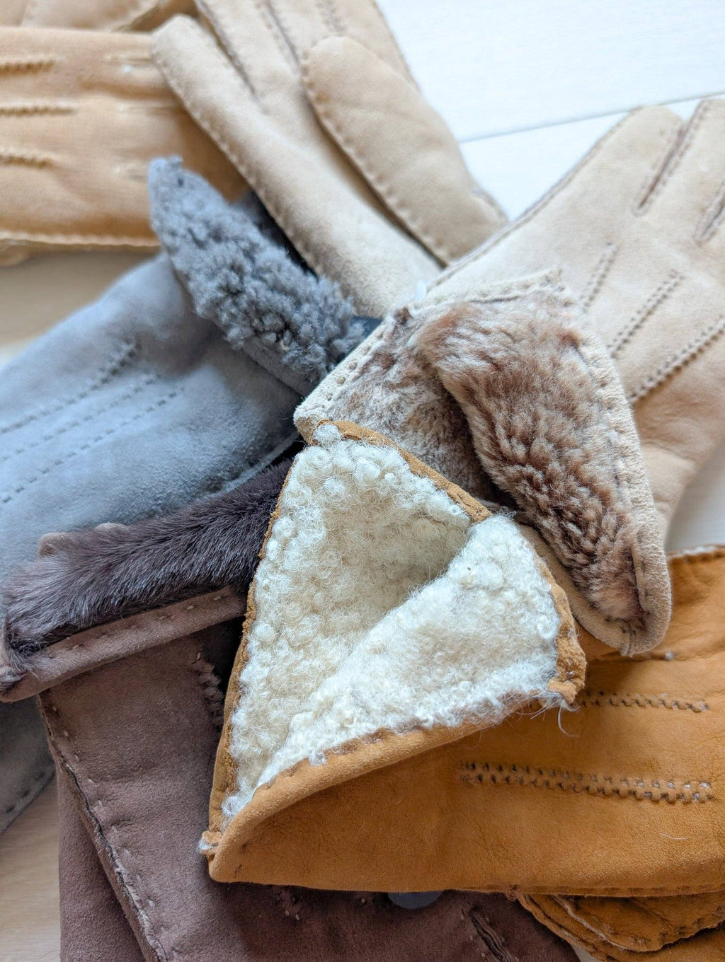 Womens 3pt Sheepskin Glove - Mixed Autumnal Shades: Brown Shades / Medium
