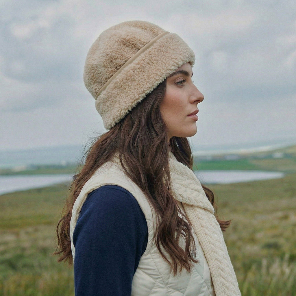 Unisex Natural Merino Wool Beanie: S/M