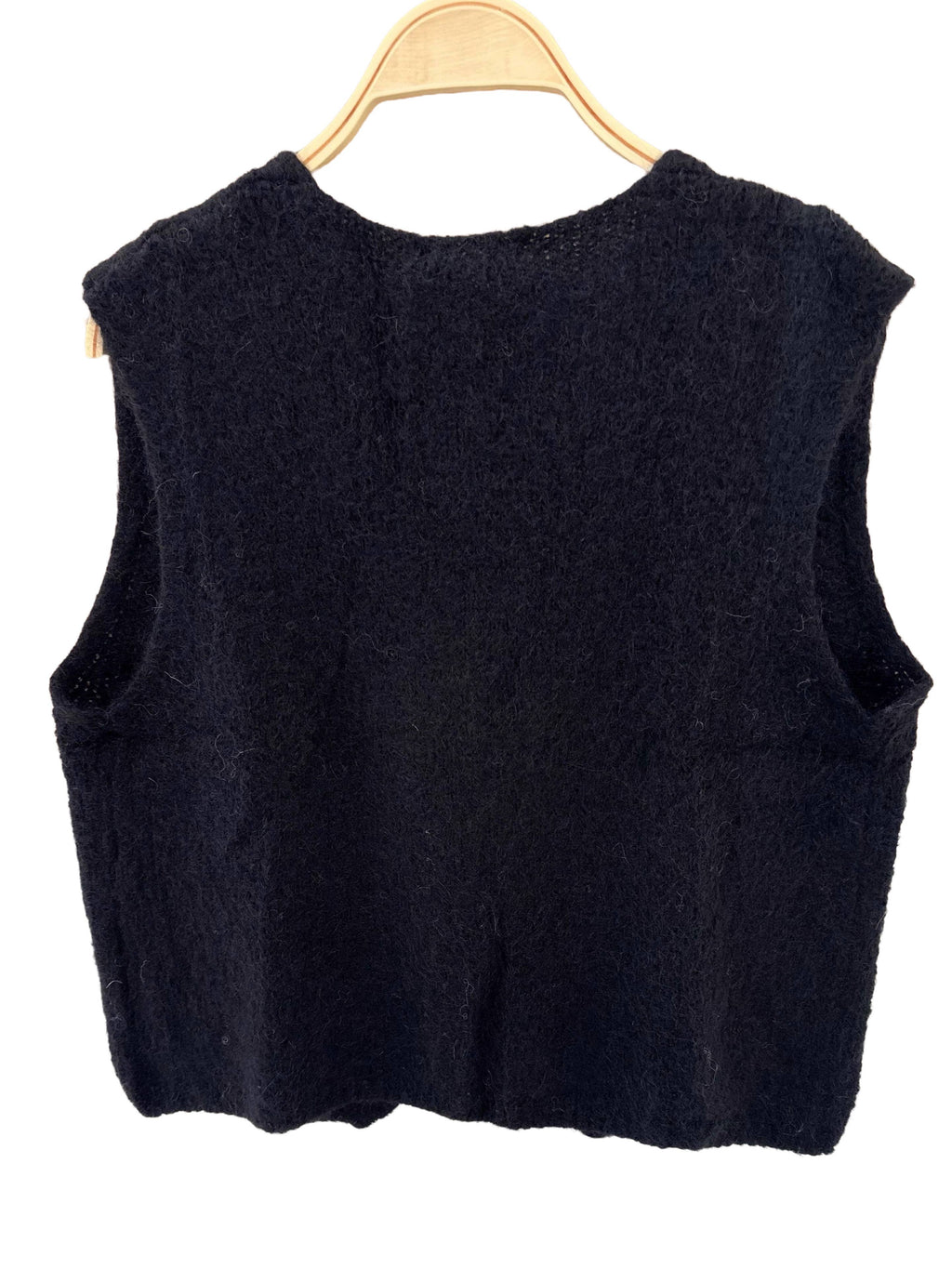 Sleeveless knit vest - Black / One size