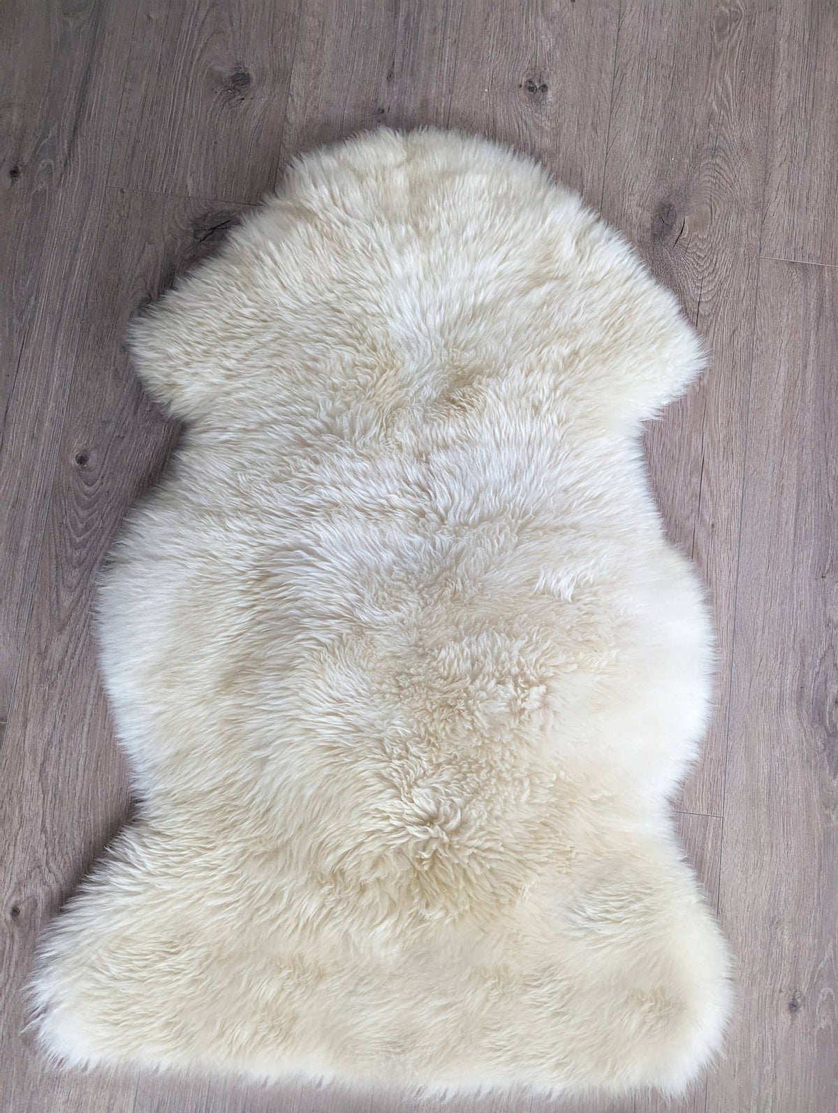 Natural Single Sheepskin Rugs British Skins S/M/L/XL  : Medium 90cm