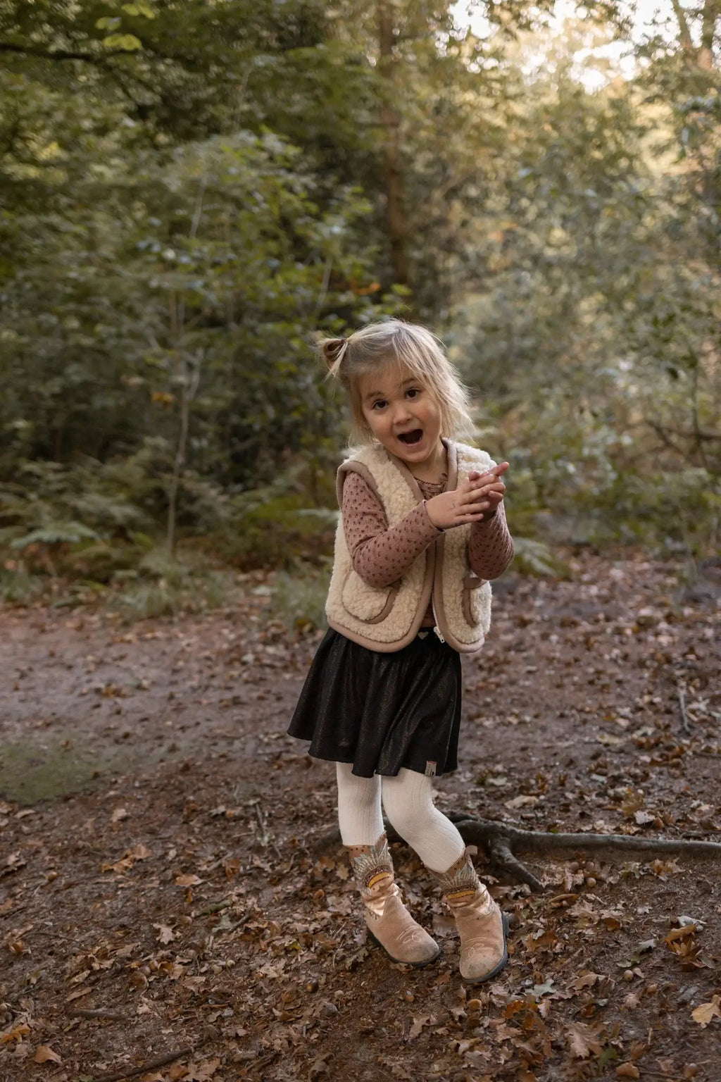 Nilo Children's Wool Bodywarmer Vest | 3 Styles | 4 Sizes: Camel / M