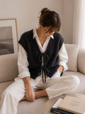 Sleeveless knit vest - Black / One size