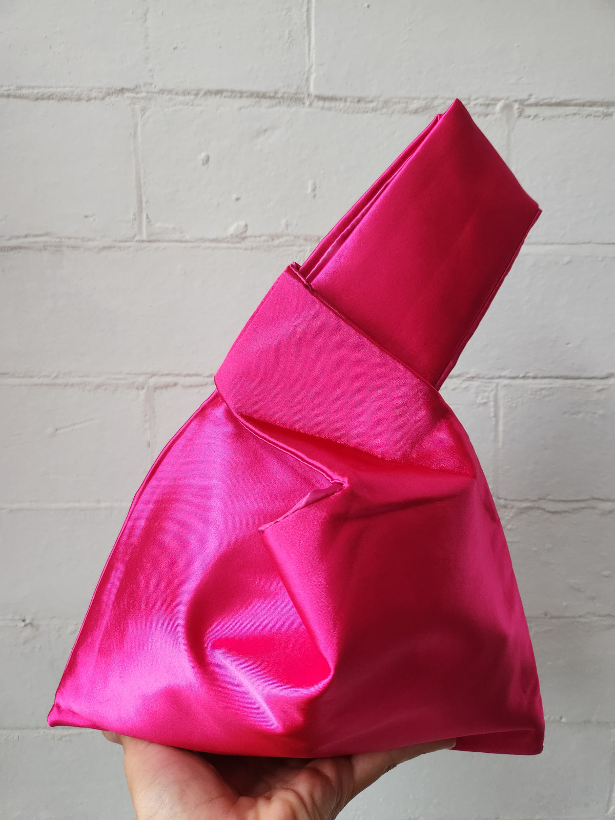 Japanese knot bag in hot pink