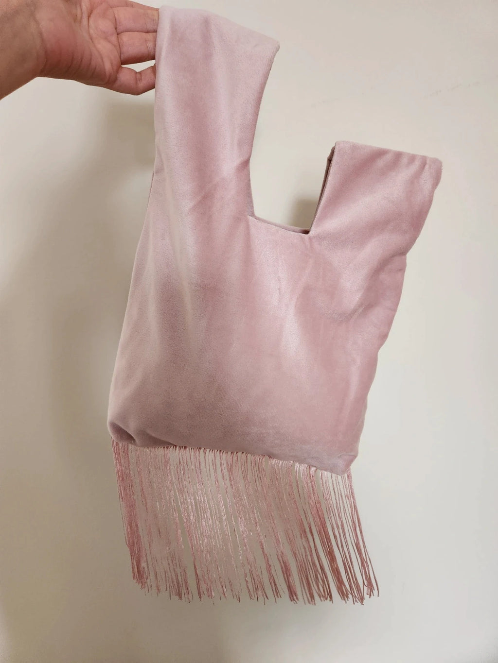 Japanese knot wrist velvet pink bag