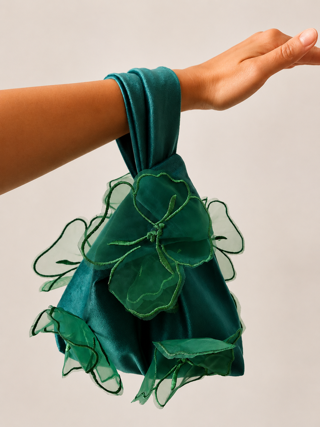 Japanese knot organza flowers  detail wrist bag