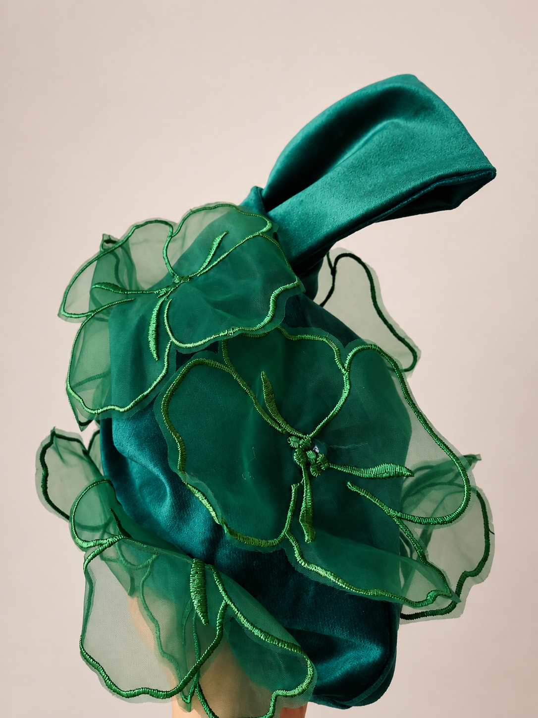 Japanese knot organza flowers  detail wrist bag