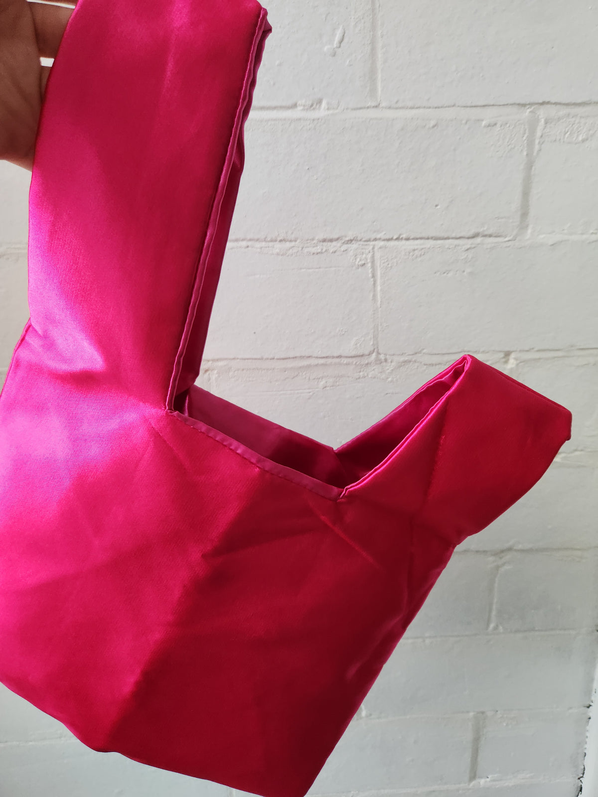 Japanese knot bag in hot pink