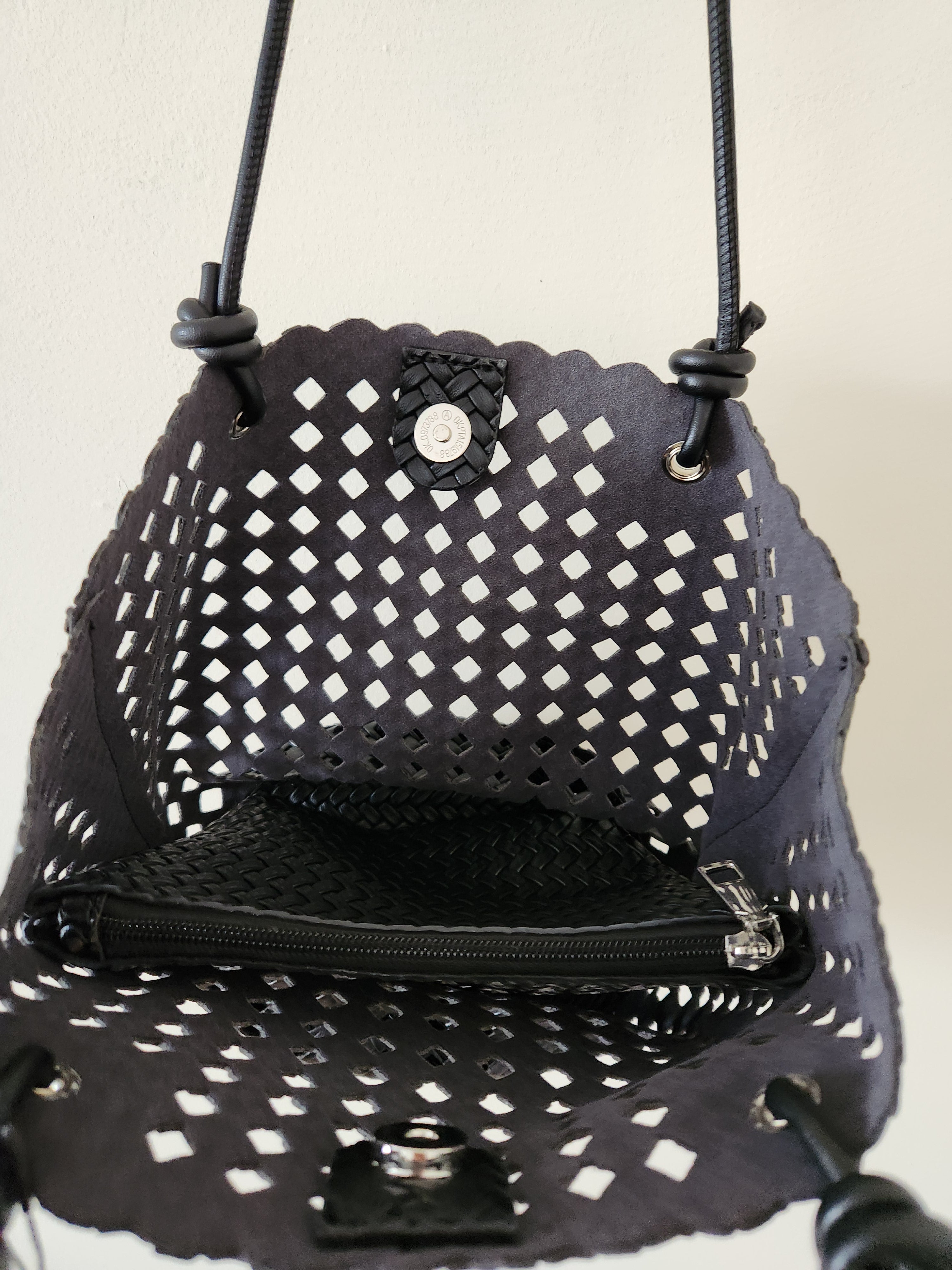 Small woven tote bag